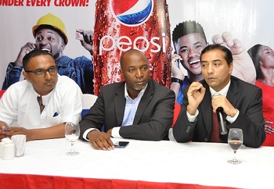 (L-r): Norden Thurston, head of Marketing, Seven-Up Bottling Company Plc, Wale Abu, general manager, Mass Market, Airtel Nigeria and Shakeel Ahmed Akram, marketing manager (Nigeria), Pepsico Internationalat the launch of “Everybody is a Winner” promo by Pepsi and Airtel Nigeria in Lagos on Tuesday